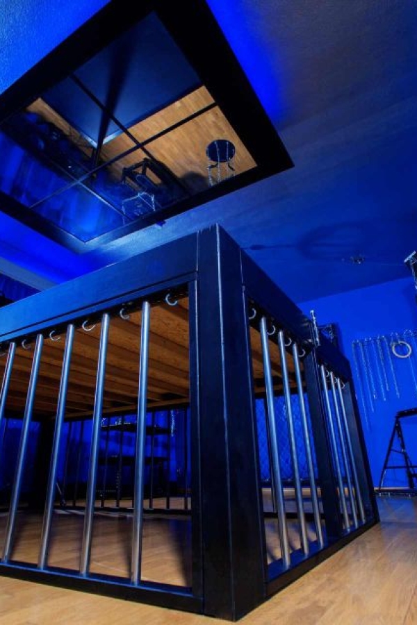 The Blue Studio - im Dominastudio TBZ Esslingen