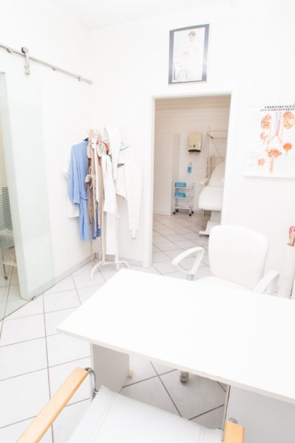 The Medical Ward - im Dominastudio TBZ Esslingen