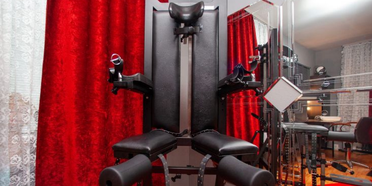 The Fetish Room - Dominastudio TBZ Esslingen